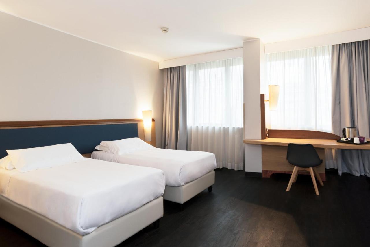 Mercure West Hotel