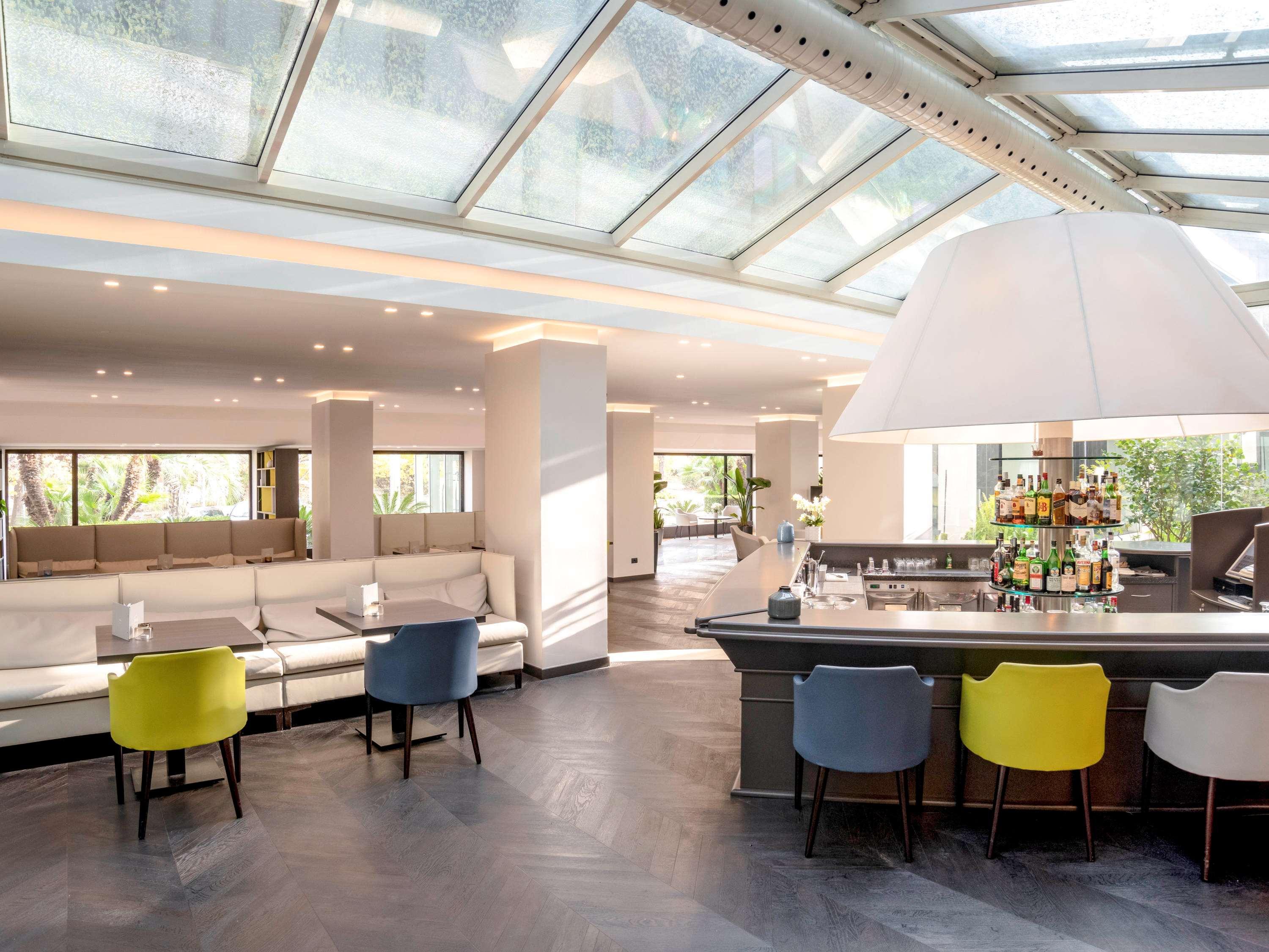Mercure West Hotel 4*